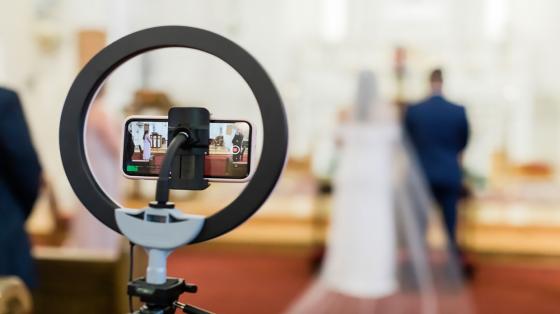 Livestreaming Virtual wedding Ceremony